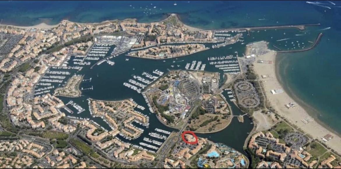 Superbe Appartement 6 Personnes Avec Piscine Secteur Richelieu, A 400M De La Plage Et A 650M Du Centre Port Agde Ngoại thất bức ảnh
